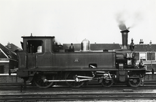 808587 Afbeelding van de stoomlocomotief nr. 44 (serie 41-50) van de N.C.S. te Utrecht.N.B. De serie 41-50 van de ...